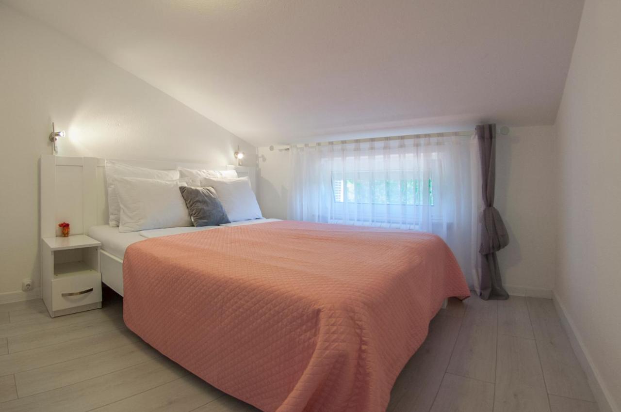 Apartments Somi ポレッチ エクステリア 写真