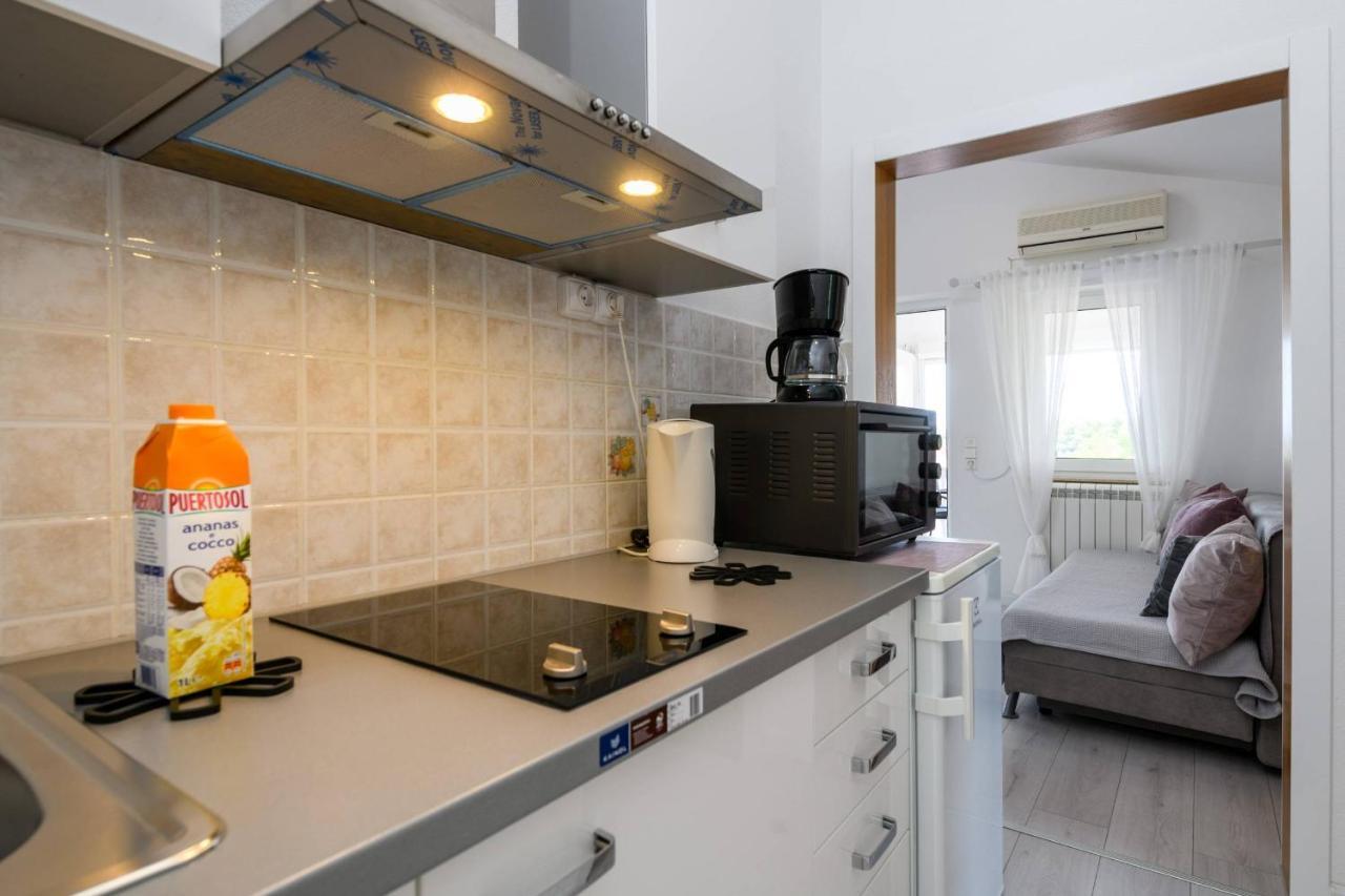 Apartments Somi ポレッチ エクステリア 写真