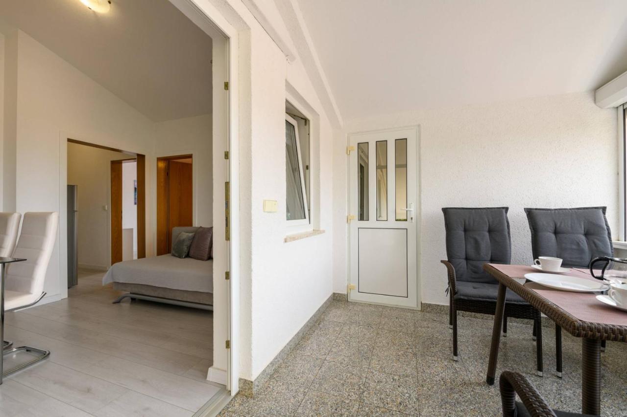 Apartments Somi ポレッチ エクステリア 写真
